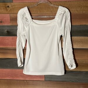 Lilly Pulitzer Sirah Knit Top with ruched sleeves